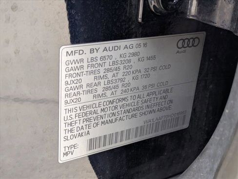 Used 2017 Audi Q7 3.0T Premium Plus AWD/4WD image 25