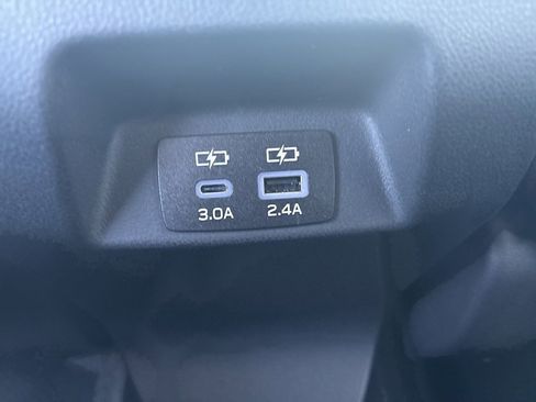 New 2025 Subaru Crosstrek 2.5i Limited image 12