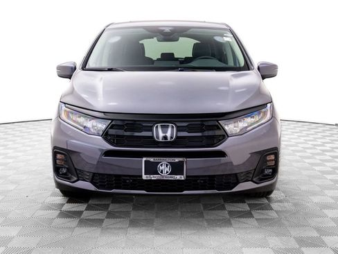New 2026 Honda Odyssey Touring image 9