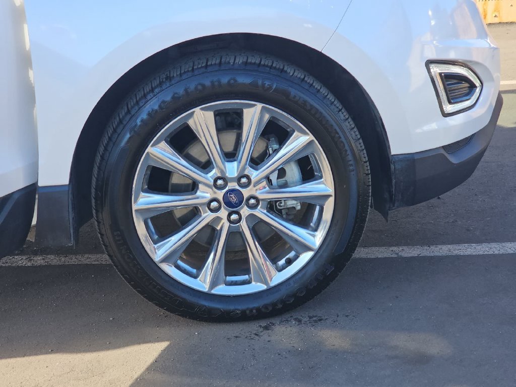 Used 2017 Ford Edge Titanium AWD/4WD image 40