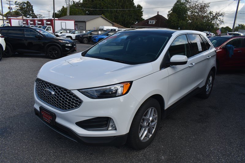 Used 2023 Ford Edge SEL w/ Convenience Package AWD/4WD image 9