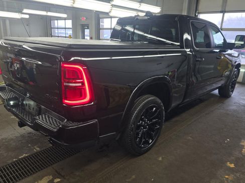 Used 2025 RAM 1500 Limited AWD/4WD image 16