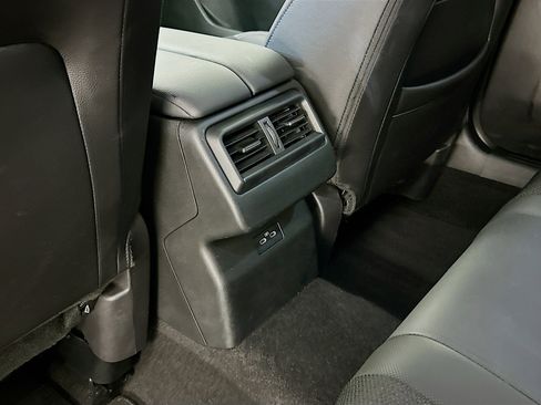 Used 2025 MAZDA CX-50 AWD 2.5 S w/ Premium Package image 29