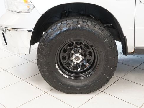 Used 2018 RAM 1500 Big Horn AWD/4WD image 16
