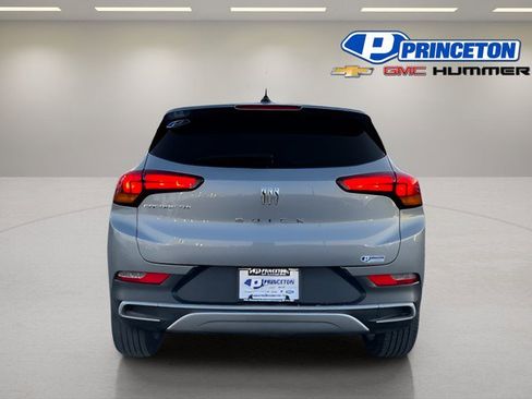 Certified 2024 Buick Encore GX Preferred FWD image 8