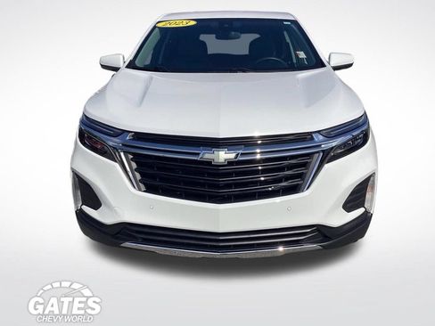Used 2023 Chevrolet Equinox LT AWD/4WD image 2
