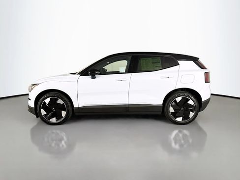 New 2026 Volvo EX30 Plus AWD/4WD image 4
