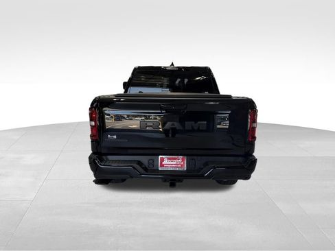Used 2025 RAM 1500 Big Horn AWD/4WD image 7
