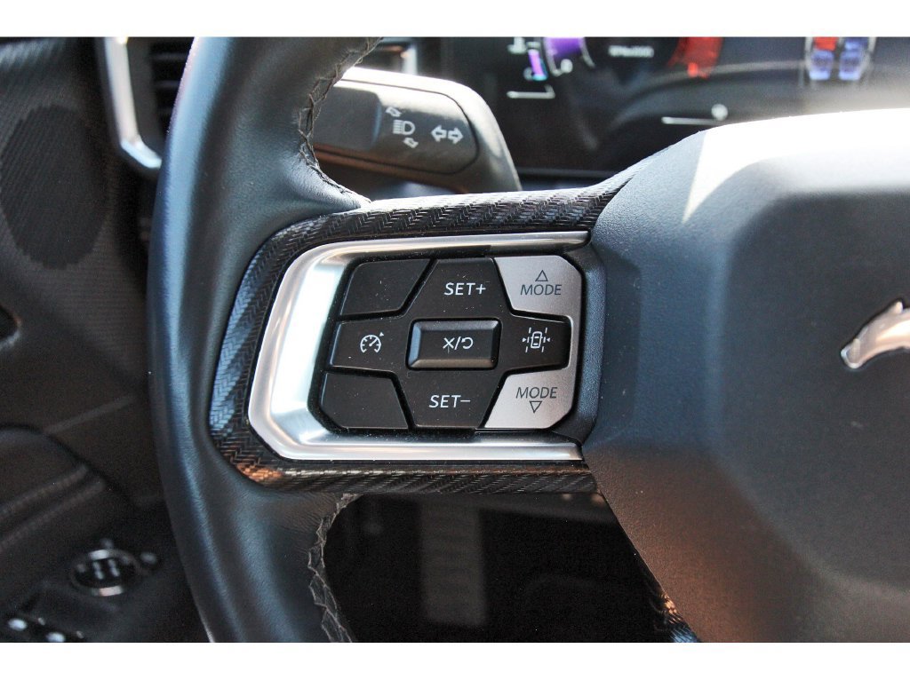 Used 2025 Ford Mustang Convertible RWD image 17