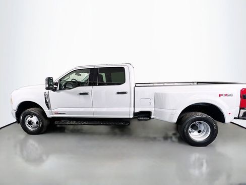 New 2025 Ford F350 XLT w/ 360-Degree Camera Package image 6