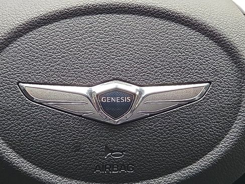 Used 2019 Genesis G70 3.3T Advanced RWD image 22