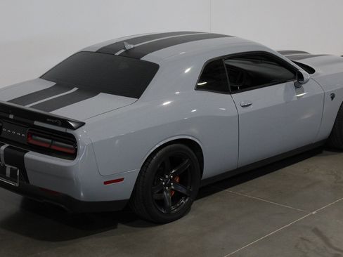 Used 2020 Dodge Challenger SRT Hellcat Redeye RWD image 9