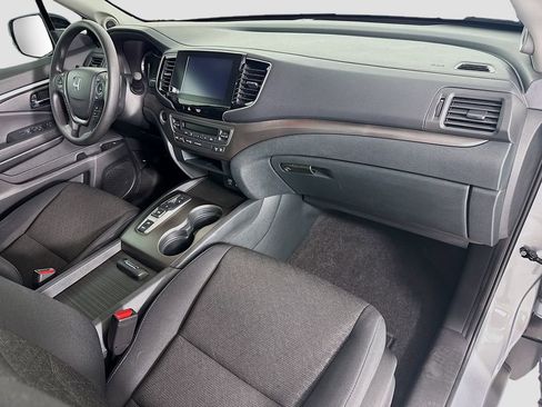 Certified 2023 Honda Ridgeline Sport image 17