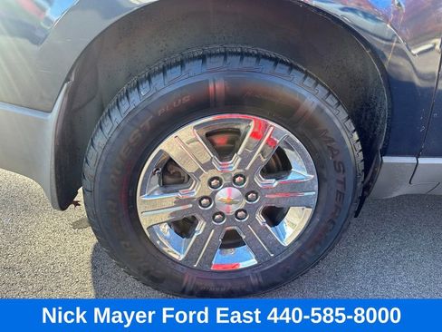 Used 2011 Chevrolet Traverse LT w/ Personal Connectivity Package image 30