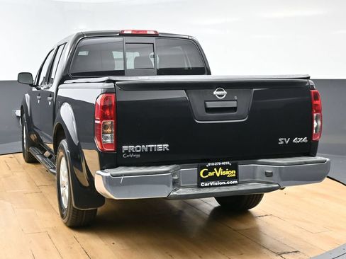 Used 2021 Nissan Frontier SV AWD/4WD image 6