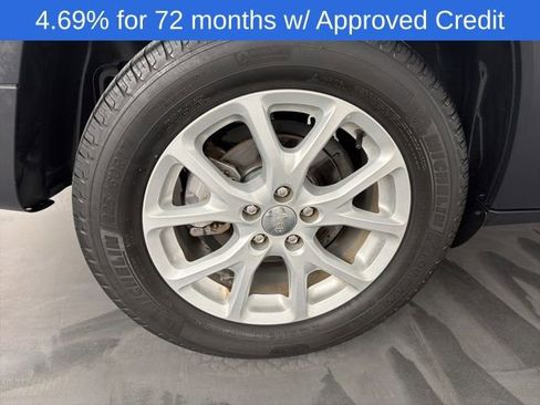 Used 2016 Jeep Cherokee Latitude w/ Comfort & Sound Group image 10