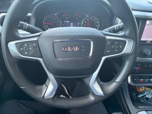 Used 2022 GMC Acadia SLE w/ Elevation Edition FWD image 14