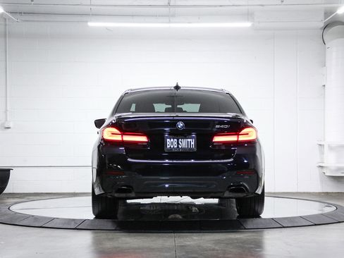 Used 2023 BMW 540i w/ M Sport Package image 5