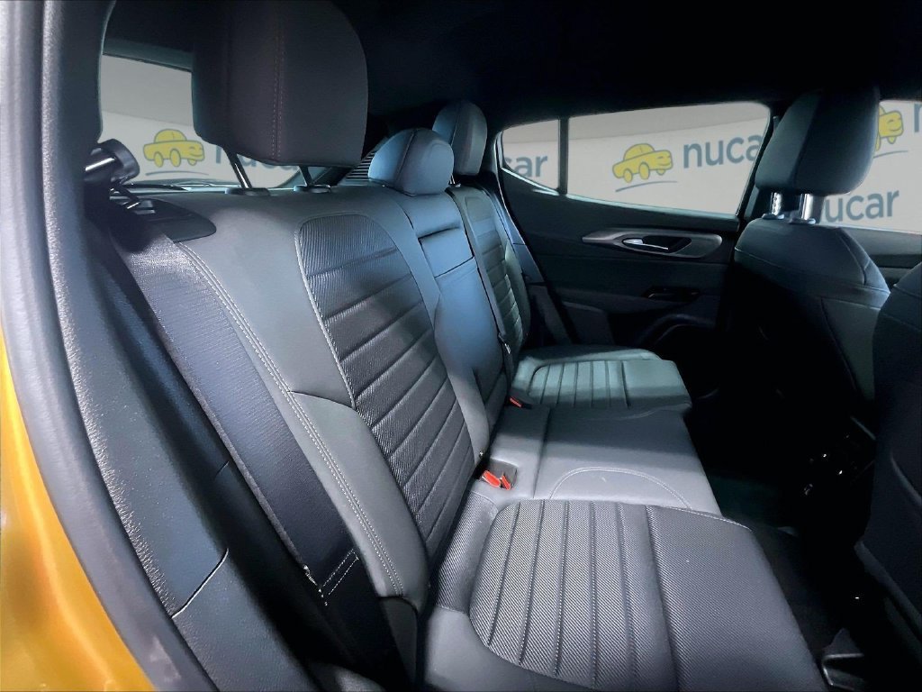 Used 2024 Dodge Hornet R/T w/ Tech Pack w/o Parking AWD/4WD image 16