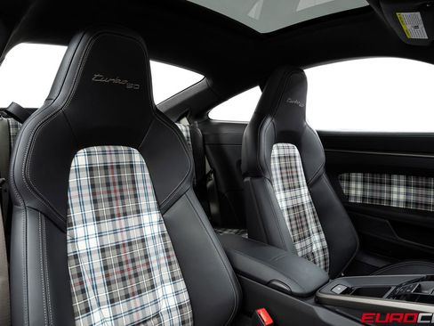 Used 2025 Porsche 911 Turbo S AWD/4WD image 38