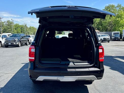 Used 2019 Ford Expedition Max XLT AWD/4WD image 9