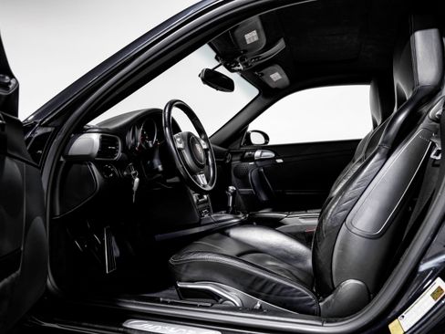Used 2006 Porsche 911 Carrera 4 image 16