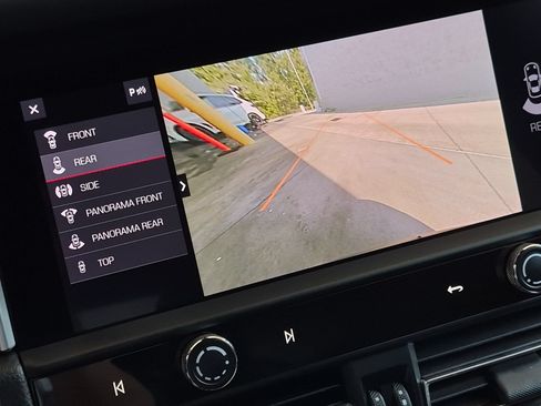 Certified 2023 Porsche Macan GTS AWD/4WD image 13