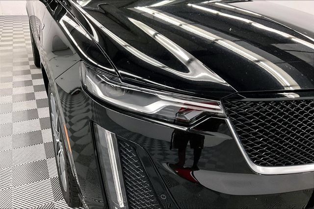 Used 2024 Cadillac XT6 Sport w/ Technology Package AWD/4WD image 36