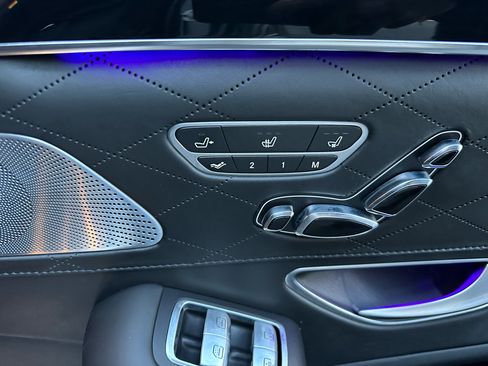 Used 2015 Mercedes-Benz S 65 AMG Sedan image 46