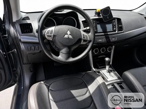 Used 2017 Mitsubishi Lancer ES FWD image 7