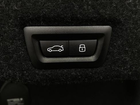 Certified 2026 BMW 530i xDrive w/ Premium Package image 6