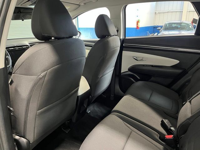 Used 2024 Hyundai Tucson SE FWD image 18