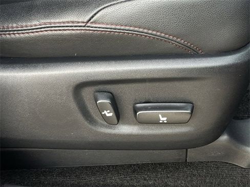 Used 2021 Toyota 4Runner TRD Off-Road Premium image 32