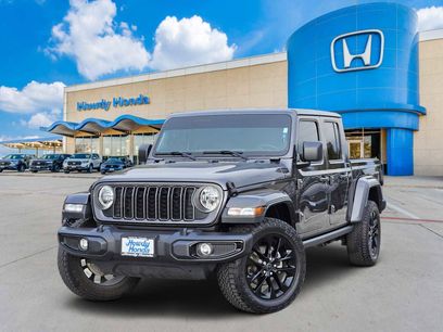 Used 2024 Jeep Gladiator Sport