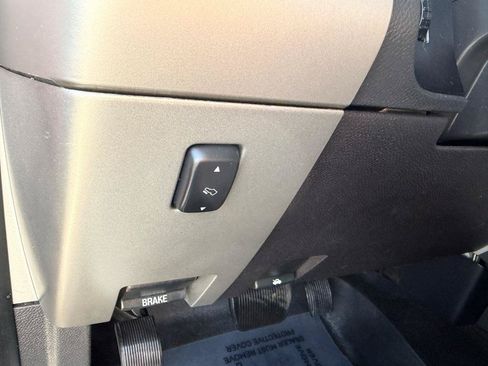 Used 2014 Ford Expedition Limited w/ Equipment Group 301A RWD image 35