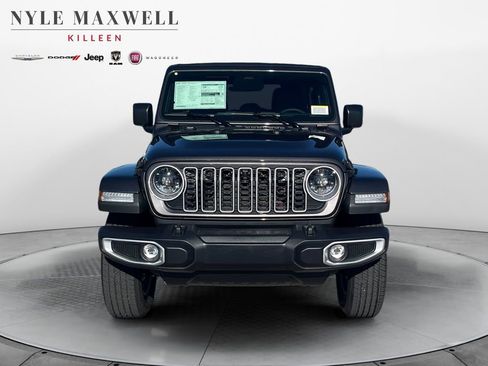 New 2026 Jeep Wrangler Unlimited Sahara AWD/4WD image 18