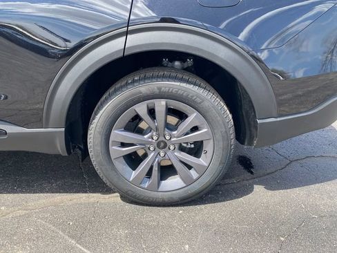 New 2026 Ford Explorer Active w/ Active Comfort Package AWD/4WD image 15