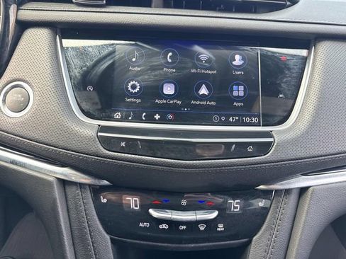 Used 2024 Cadillac XT6 Luxury FWD image 24