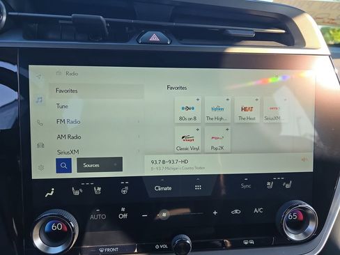 Used 2023 Lexus RZ 450e Premium image 24