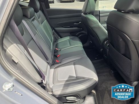 Certified 2025 Hyundai Tucson Limited AWD/4WD image 10
