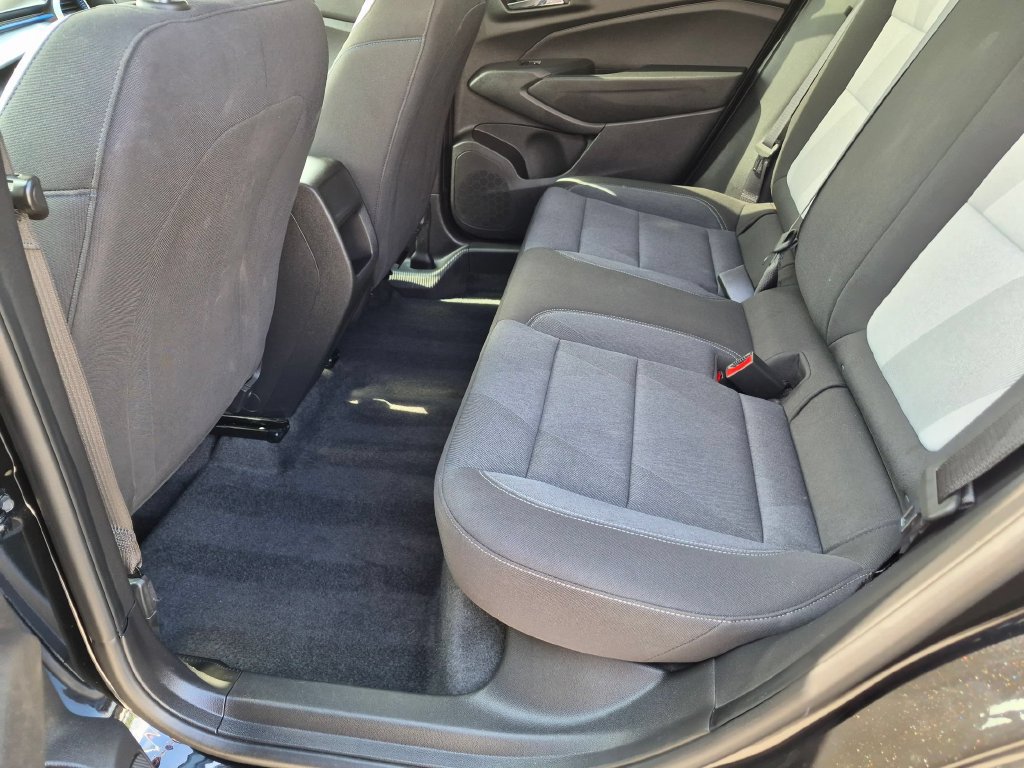 Used 2025 Chevrolet Trax LS FWD image 27