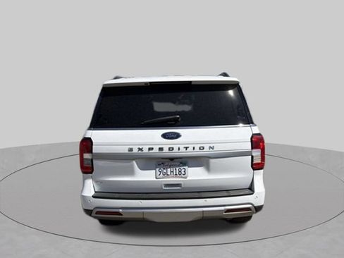 Used 2022 Ford Expedition XLT AWD/4WD image 4