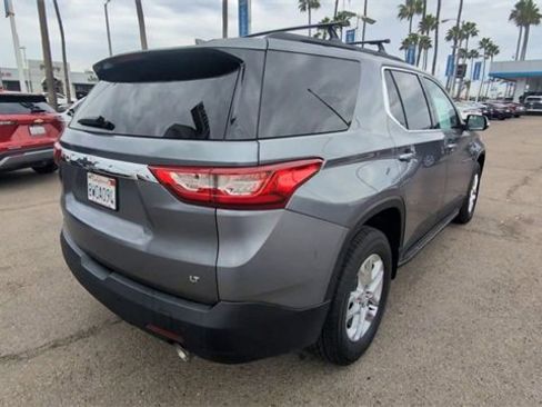 Certified 2021 Chevrolet Traverse LT image 8