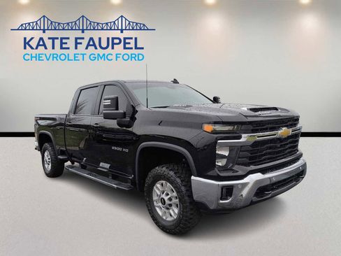 Used 2025 Chevrolet Silverado 2500 LT w/ Safety Package image 1
