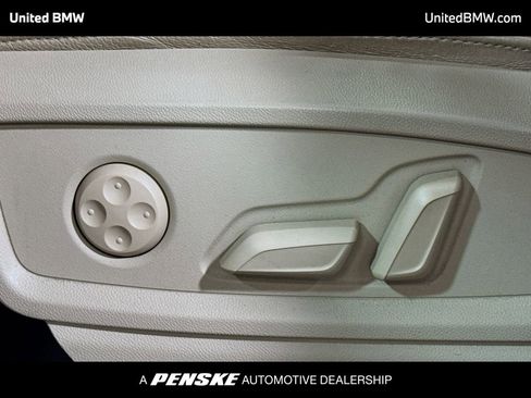 Used 2020 Audi Q5 2.0T Premium w/ Convenience Package image 4