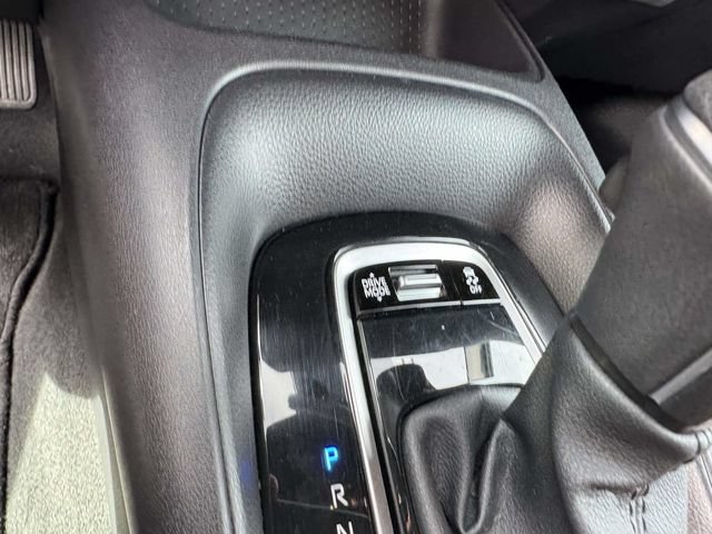 Used 2025 Toyota Corolla SE FWD image 38