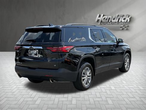 Used 2023 Chevrolet Traverse LT AWD/4WD image 9