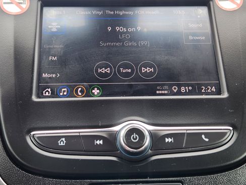 Used 2024 Chevrolet Equinox LT image 13