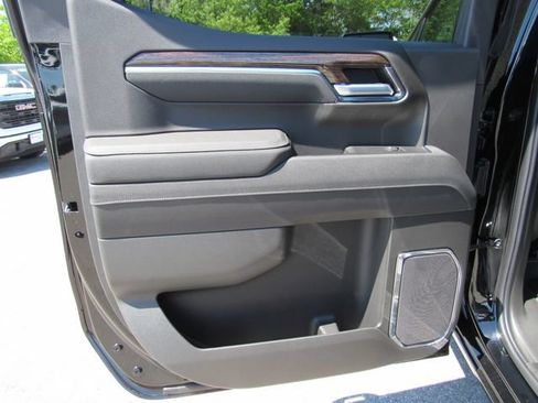 Certified 2026 GMC Sierra 1500 Elevation AWD/4WD image 23