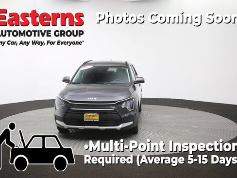 Used 2025 Kia Niro LX FWD image 51